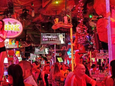 5 best nightclubs in Patong, Phuket, where you can easily date Thai girls