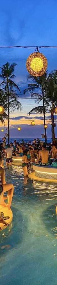 Bali Finns, the most carnival beach club, has a super large pool area and three restaurants