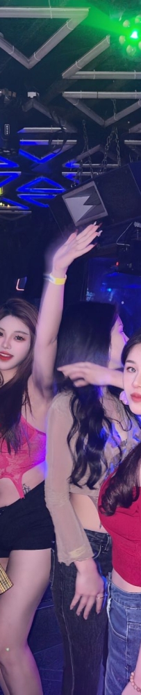 Club Race in Gangnam, Seou. Drinking and dancing are the only joys for beautiful girls