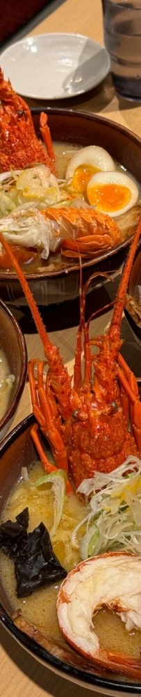 Tokyo Ramen Kokugikan Mai Restaurant, ?This big lobster ramen is only $20