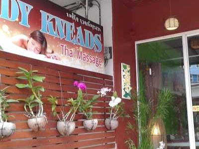 Tourism.co.th  Body Kneading Thai Massage in Krabi, Thailand