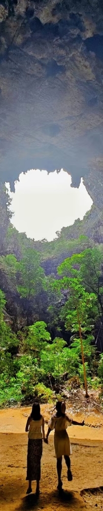 Phraya Nakhon Cave, Karst cave located in the Three Hundred Peaks National Park in Hua Hin