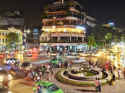 Best places to travel and live in Hanoi, explore Hanoi's city night scene