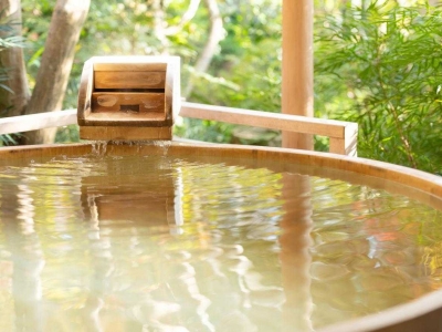 Four healing hot spring hotels in Kyoto: 👋experience local traditions and customs