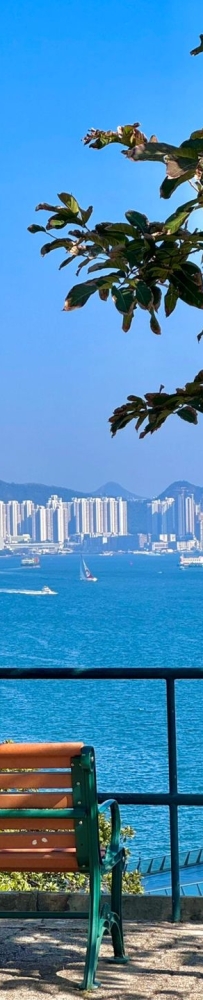 Signal Hill Garden in Tsim Sha Tsui great view of the sea and is suitable for couples to date