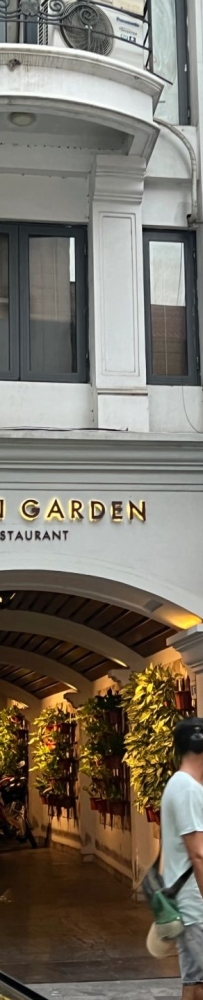 Hanoi Garden Restaurant?, French architectural style and delicious food