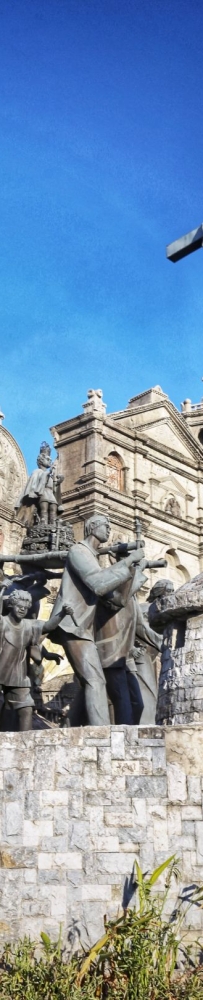 Cebu Heritage Monument (Parian Monument), 🤝the centerpiece of Parian Park