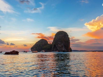 Krabi, Thailand, a forgotten paradise, where the beaches are warm and clean